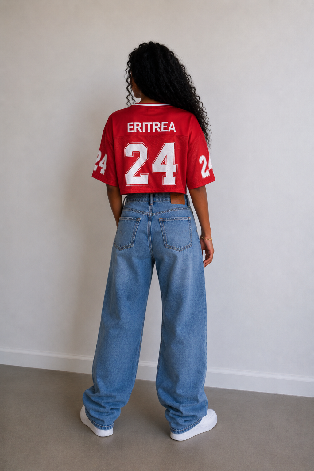 Stylish crop football jersey